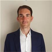 Offro lezioni private a coloro che, frequentando le scuole medie, superiori o percorsi universitari, necessitano di supporto in materia giuridiche